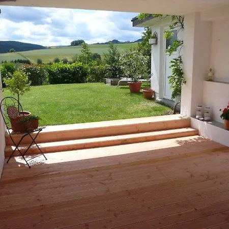 Ferienwohnung Burgblick Pitzen